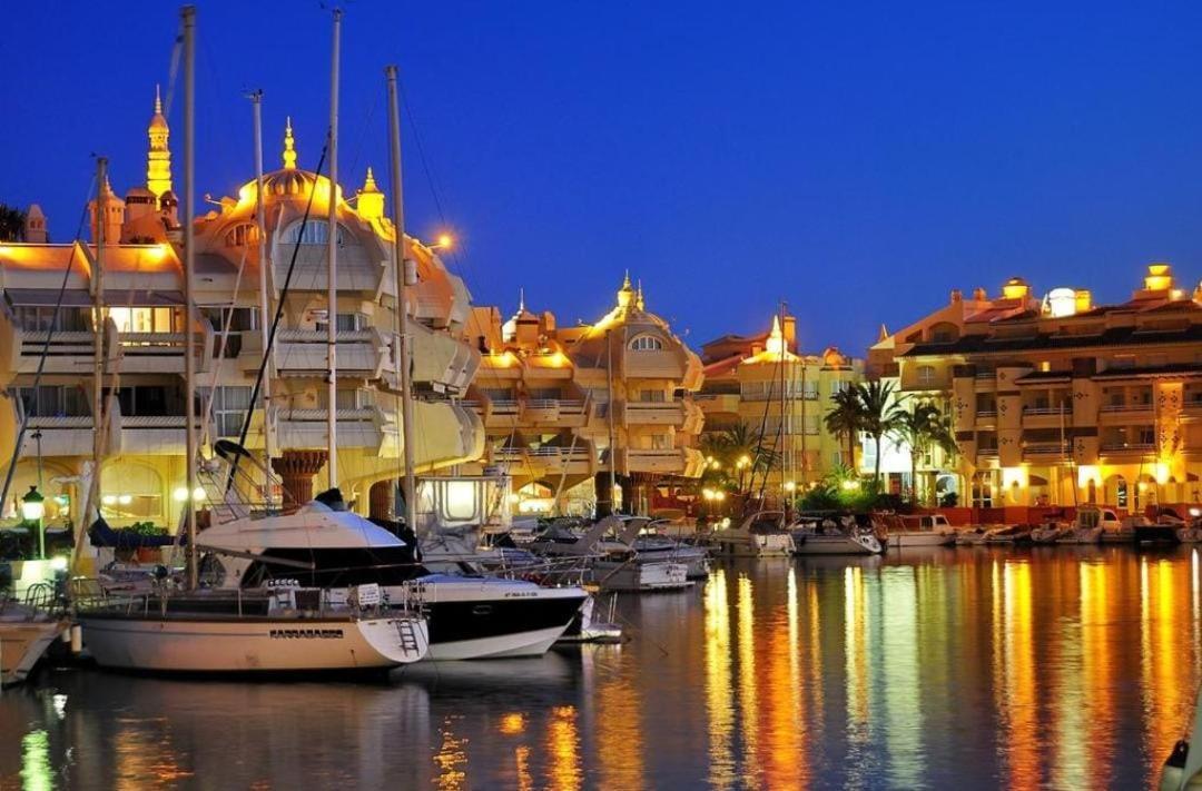 Puerto Marina Benalmadena Sun&Beach Exterior photo